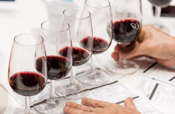 Curso de Formação de Sommeliers e Profissionais do Vinho - Ciclo I / Flamengo